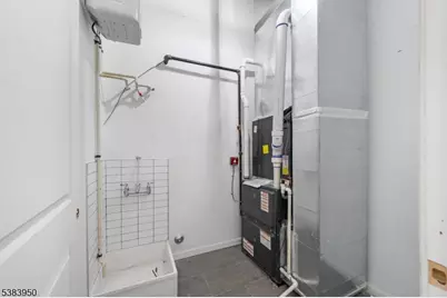 549 S Orange Ave, Newark, NJ 07103 - Photo 10