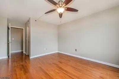 300 Main St #716, Little Falls Township, NJ 07424 - Photo 18