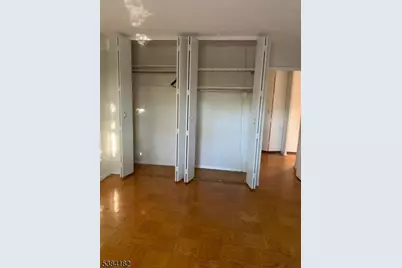 39 E 39th St #2L, Paterson, NJ 07514 - Photo 8