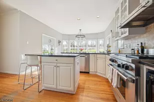 26 Spiked Rush Ct, Montgomery Township, NJ 08558 - Photo 8