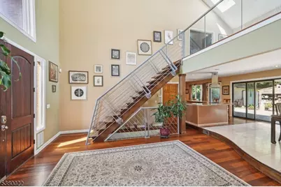 36 Independence Ct, Clifton, NJ 07013 - Photo 18