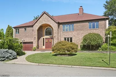 36 Independence Ct, Clifton, NJ 07013 - Photo 1