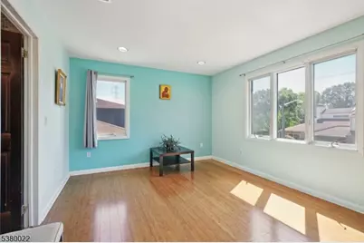 36 Independence Ct, Clifton, NJ 07013 - Photo 24