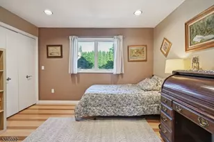 36 Independence Ct, Clifton, NJ 07013 - Photo 16