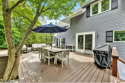 1 W Shore Rd, Bloomingdale, NJ 07403 - Photo 12