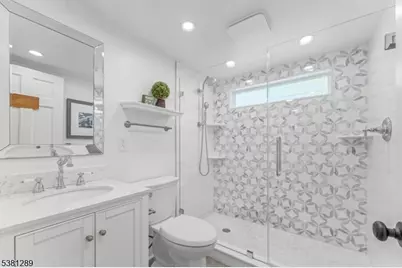 1 W Shore Rd, Bloomingdale, NJ 07403 - Photo 20