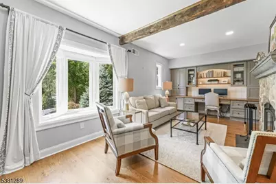 1 W Shore Rd, Bloomingdale, NJ 07403 - Photo 10