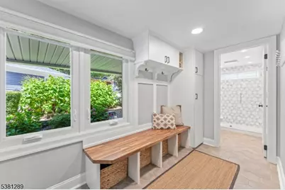 1 W Shore Rd, Bloomingdale, NJ 07403 - Photo 32