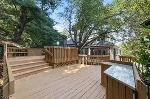 215 Eileen Dr, Cedar Grove, NJ 07009 - Photo 40