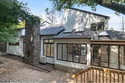 215 Eileen Dr, Cedar Grove, NJ 07009 - Photo 38