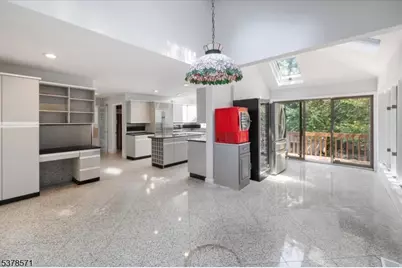 215 Eileen Dr, Cedar Grove, NJ 07009 - Photo 20