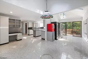 215 Eileen Dr, Cedar Grove, NJ 07009 - Photo 20