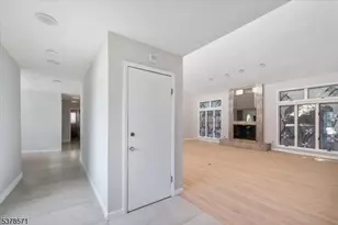 215 Eileen Dr, Cedar Grove, NJ 07009 - Photo 8