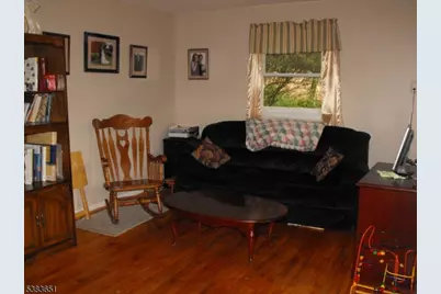 48 E Shore Dr, Vernon, NJ 07462 - Photo 2