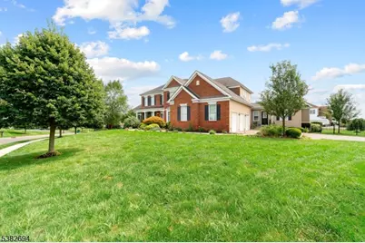 5 Erin Place, Raritan Township, NJ 08822 - Photo 4