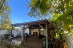 1408 Lexington Pl, Elizabeth, NJ 07208 - Photo 2