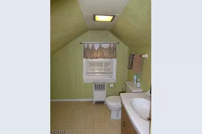 56 St Charles Ave, West Caldwell, NJ 07006 - Photo 24