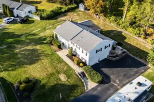 10 Post Pl, West Milford, NJ 07435 - Photo 1