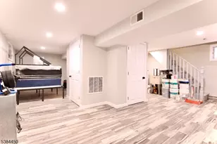 237 South St, Elizabeth, NJ 07202 - Photo 8