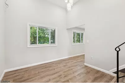 5 Waverly Dr, Edison, NJ 08817 - Photo 6