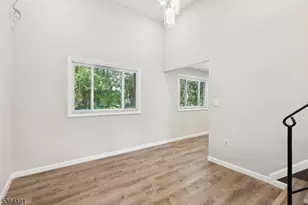 5 Waverly Dr, Edison, NJ 08817 - Photo 6