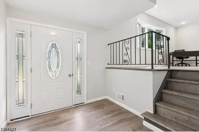 5 Waverly Dr, Edison, NJ 08817 - Photo 10