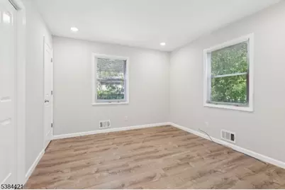 5 Waverly Dr, Edison, NJ 08817 - Photo 16