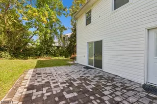 5 Waverly Dr, Edison, NJ 08817 - Photo 22