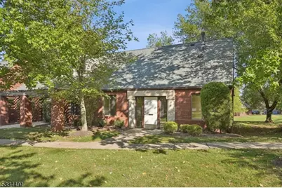 176 Tamarack Circle Ondo, Montgomery Township, NJ 08558 - Photo 2