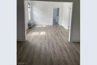 122 Westervelt Ave, Hawthorne, NJ 07506 - Photo 2