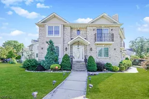 1081 Madison Hill Rd, Rahway, NJ 07065 - Photo 1