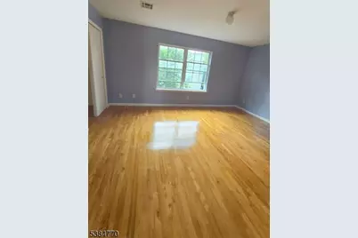 631 Hunterdon St, Newark, NJ 07108 - Photo 8