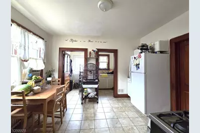 307 W Union Ave, Bound Brook, NJ 08805 - Photo 14