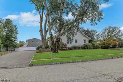 782 Valley Rd, Wayne, NJ 07470 - Photo 4