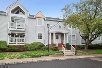 11C Leva Dr, Morris Township, NJ 07960 - Photo 2