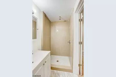 546 Morris St Apt 1, Orange, NJ 07050 - Photo 16