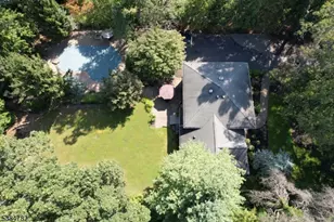 529 Covington, Wyckoff Township, NJ 07481 - Photo 4