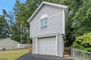 18 Farmingdale Ave, Bloomfield, NJ 07003 - Photo 34