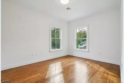 709 Springfield Ave Unit #3, Summit, NJ 07901 - Photo 18