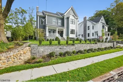 709 Springfield Ave Unit #4, Summit, NJ 07901 - Photo 1