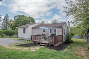 146 Mudtown Rd, Wantage, NJ 07461 - Photo 1