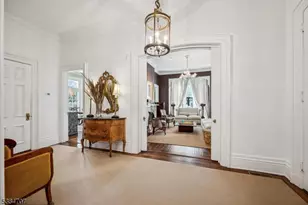 21 Franklin Pl, Morristown, NJ 07960 - Photo 4