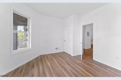 595 15th Ave, Newark, NJ 07103 - Photo 28