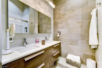 689 Luis Munoz Marin Blvd #1010, Jersey City, NJ 07310 - Photo 24