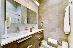 689 Luis Munoz Marin Blvd, Jersey City, NJ 07310 - Photo 24