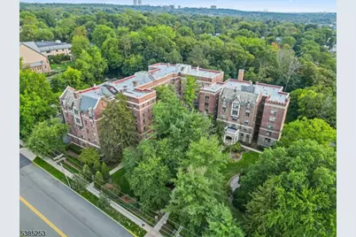 100 E Palisade Ave #A51, Englewood, NJ 07631 - Photo 2