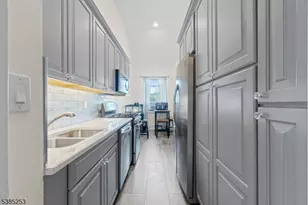 100 E Palisade Ave, Englewood, NJ 07631 - Photo 10