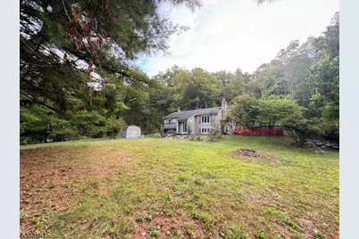 16 Doremus Ln, Montague, NJ 07827 - Photo 1