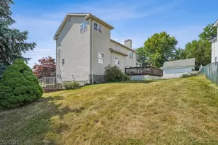 937 Roosevelt Ave, Union Township, NJ 07083 - Photo 30