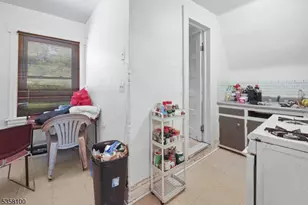 253 S Burnett St, East Orange, NJ 07018 - Photo 8